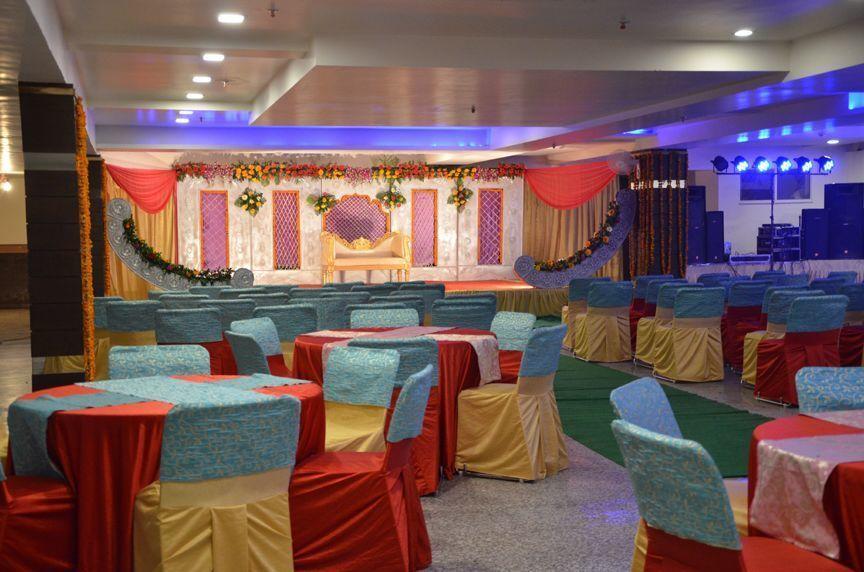 Hotel Krishna International Vrindāvan Extérieur photo