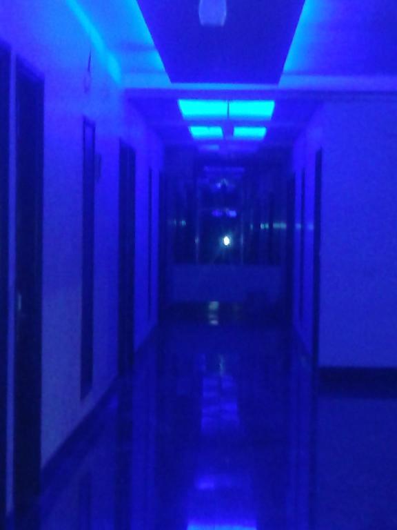 Hotel Krishna International Vrindāvan Extérieur photo