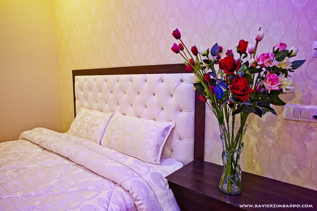 Hotel Krishna International Vrindāvan Extérieur photo