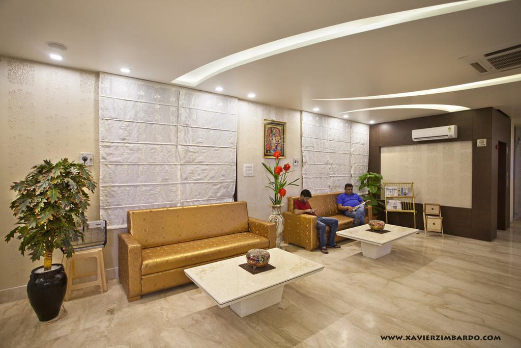 Hotel Krishna International Vrindāvan Extérieur photo