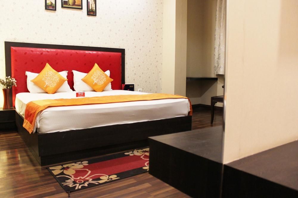 Hotel Krishna International Vrindāvan Extérieur photo