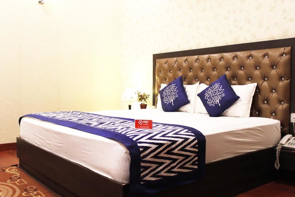 Hotel Krishna International Vrindāvan Extérieur photo